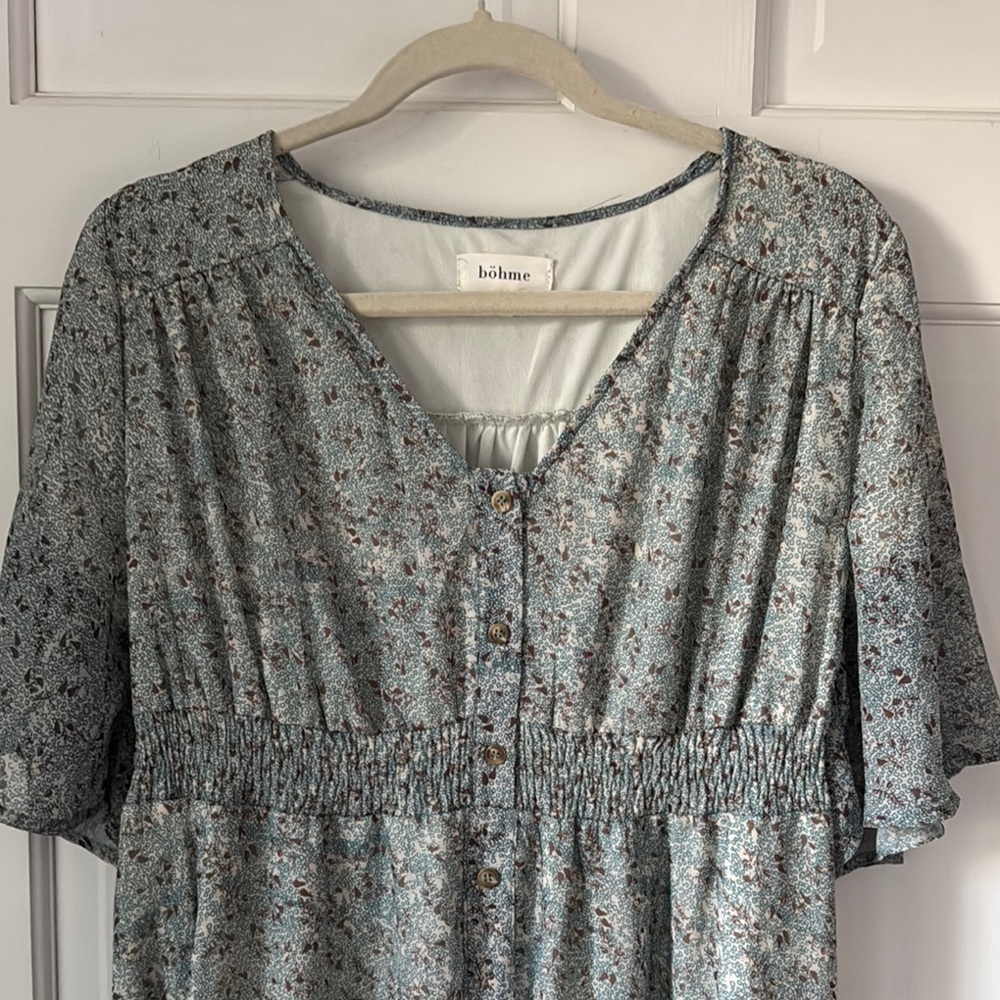 Bohme Floral Maxi Dress in Light Blue/Green With Lining - Picture 3 of 13